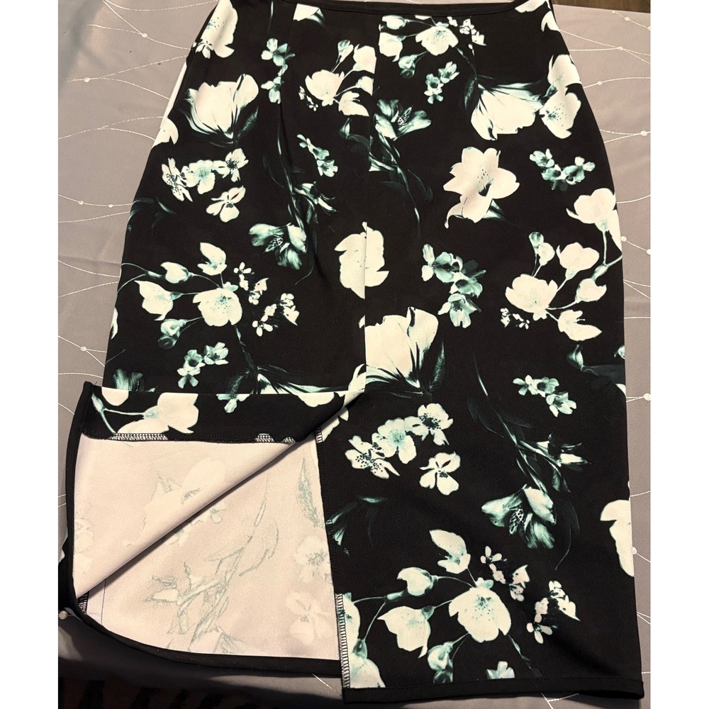 Worthington Floral Pencil Skirt Womens Medium Black White Sage Green Scuba Midi - Picture 5 of 5